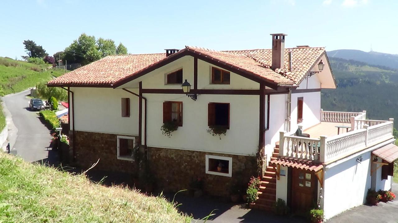 Agroturismo Kasa Barri Bermeo Exteriör bild